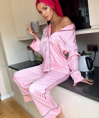 Маргаритка, 23 года, 3 размер груди